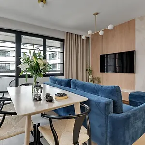  Apartmán Doki Living By Blue Mandarin Parking & Foodhall